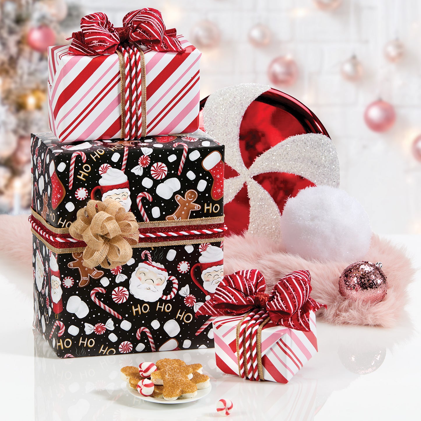 Ho Ho Treats Jumbo Reversible Roll Wrap